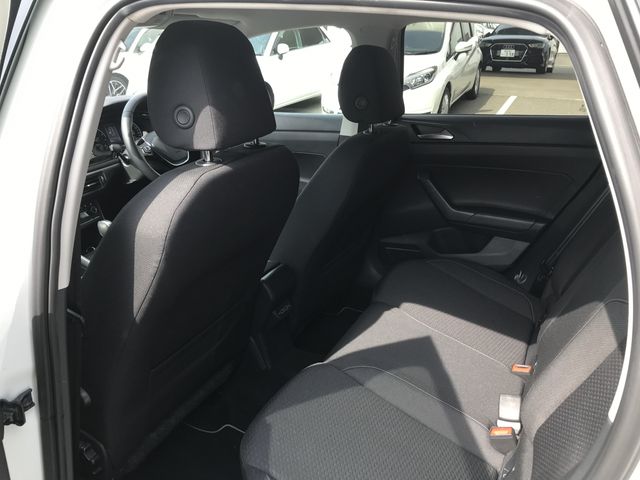 VOLKSWAGEN POLO 2020 Image 31