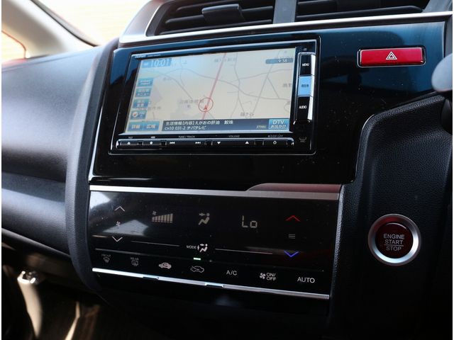 HONDA FIT 2014 Image 31