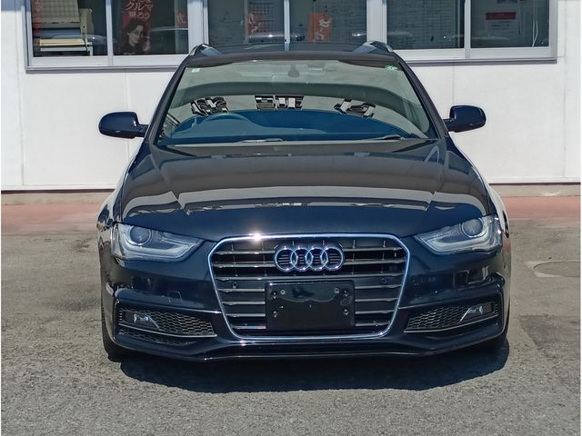 AUDI A4 AVANT 2013 Image 31