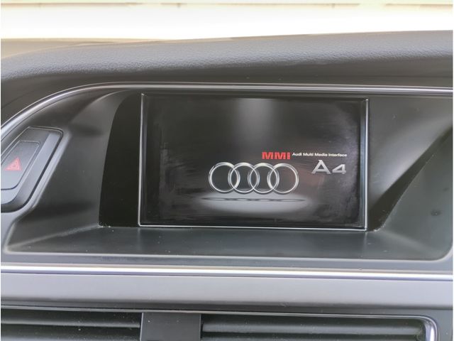 AUDI A4 AVANT 2013 Image 31