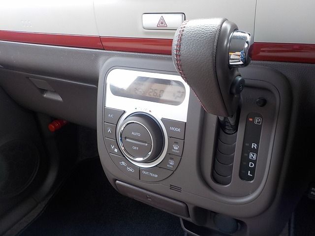 SUZUKI ALTO LAPIN CHOCOLAT 2013 Image 31