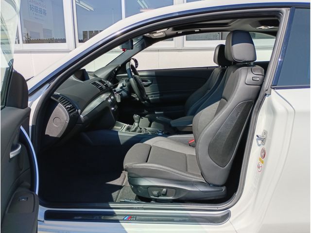 BMW 1SERIES COUPE 2009 Image 31