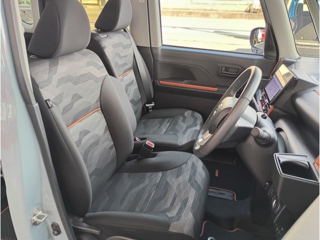 DAIHATSU TANTO FAN CROSS 2023 Image 31