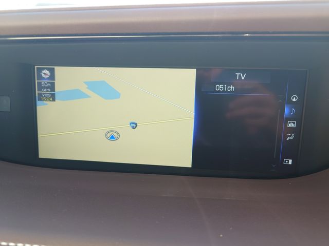 TOYOTA LEXUS LS500H 2017 Image 31