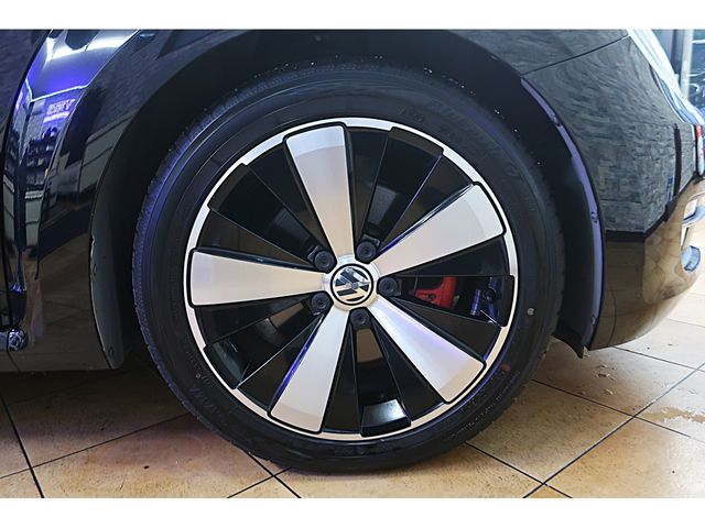 VOLKSWAGEN THE BEETL 2014 Image 31