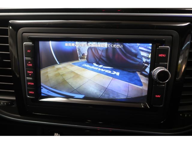 VOLKSWAGEN THE BEETL 2014 Image 31