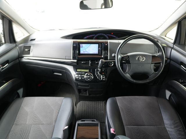 TOYOTA ESTIMA 2013 Image 31