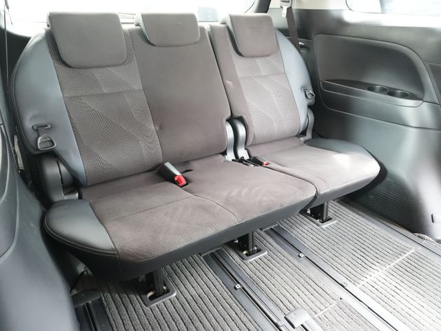 TOYOTA ESTIMA 2013 Image 31