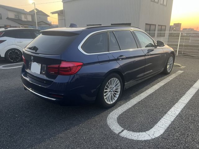 BMW 3SERIES TOURING 2017 Image 31