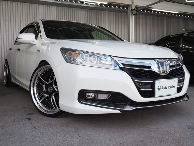 HONDA ACCORD HYBRID 2014 Image 31