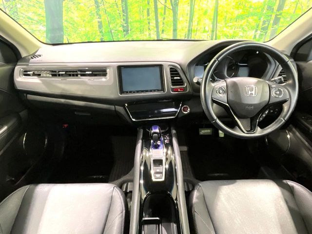 HONDA VEZEL HYBRID 2015 Image 31