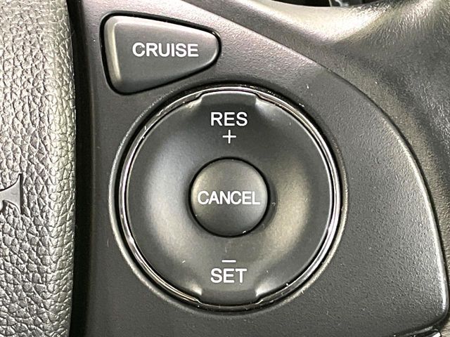 HONDA VEZEL HYBRID 2015 Image 31