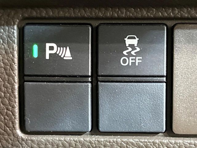 HONDA N BOX 2022 Image 31