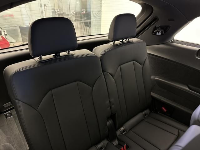 AUDI Q7 2025 Image 31