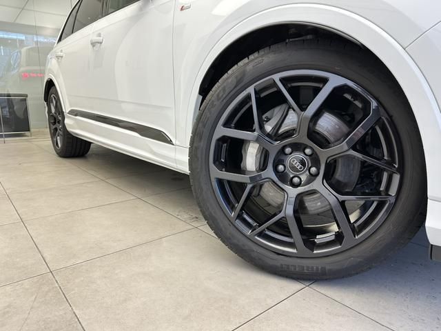 AUDI Q7 2025 Image 31