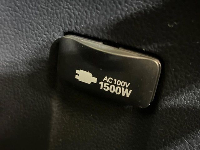 TOYOTA PRIUS 2021 Image 31