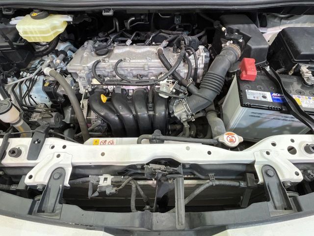 TOYOTA VOXY 2018 Image 31