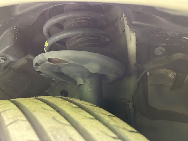 TOYOTA VOXY 2018 Image 31