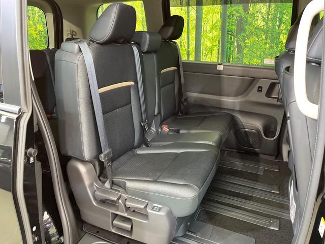 NISSAN SERENA  WG 2023 Image 31