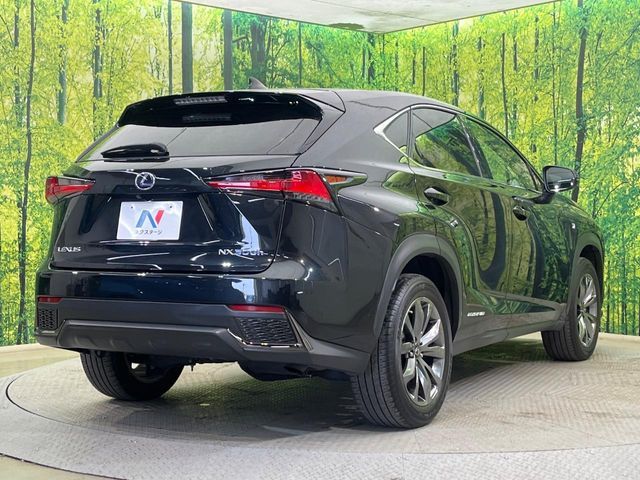 TOYOTA LEXUS NX300H AWD 2018 Image 31