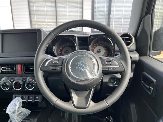 SUZUKI JIMNY NOMADE 2026 Image 31