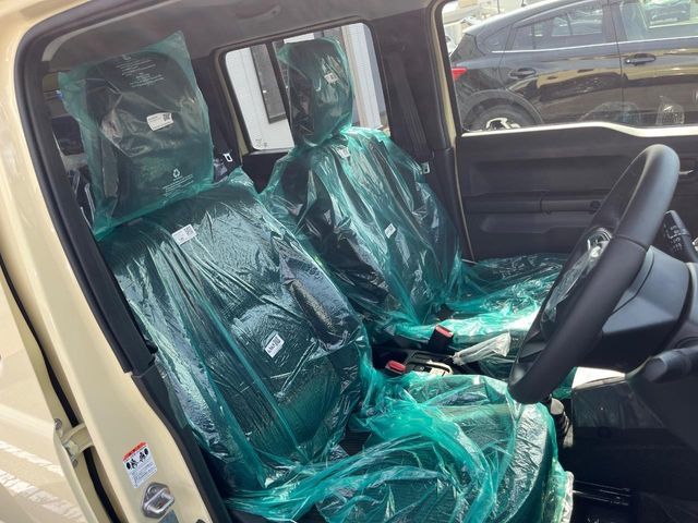 SUZUKI JIMNY NOMADE 2025 Image 31