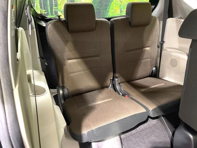 TOYOTA SIENTA HYBRID 2017 Image 31