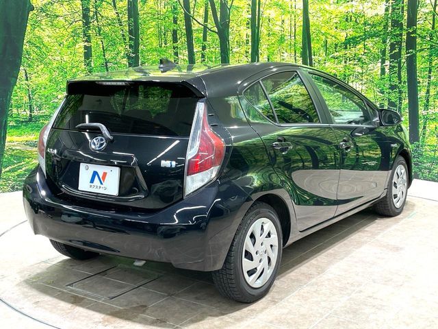 TOYOTA AQUA 2015 Image 31