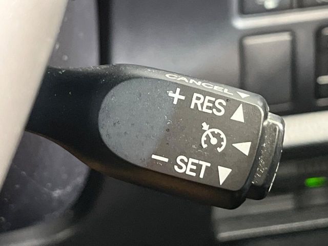 TOYOTA NOAH 4WD 2018 Image 31