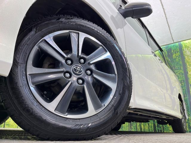 TOYOTA NOAH 4WD 2018 Image 31