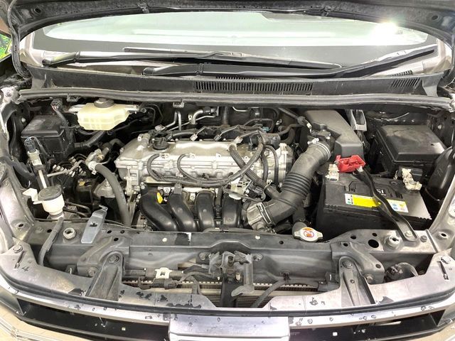 TOYOTA NOAH 2018 Image 31