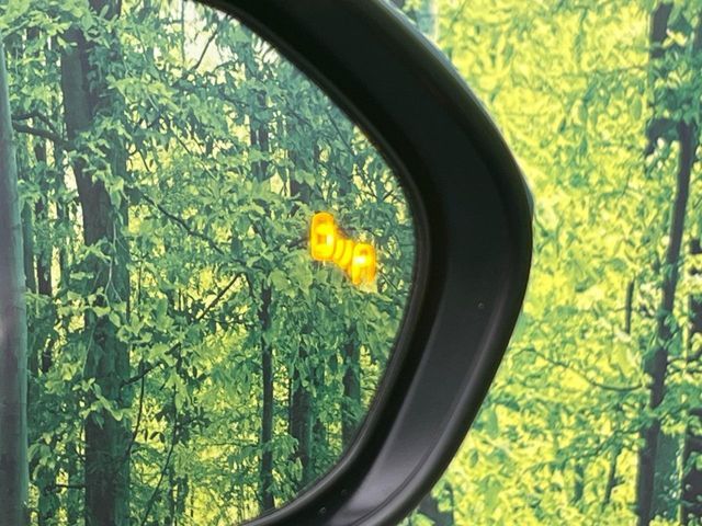 TOYOTA YARIS CROSS HYBRID 2025 Image 31