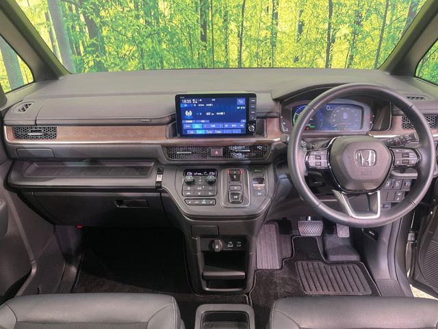 HONDA STEPWAGON E:HEV SPAD 2024 Image 31