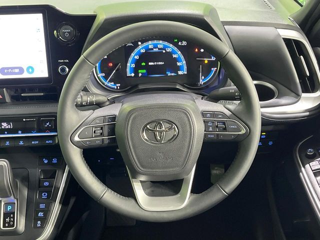 TOYOTA VOXY HYBRID 2023 Image 31
