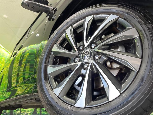 TOYOTA VOXY HYBRID 2023 Image 31