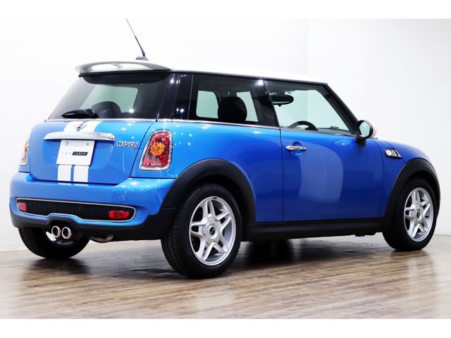 BMW MINI COOPER S 2007 Image 31