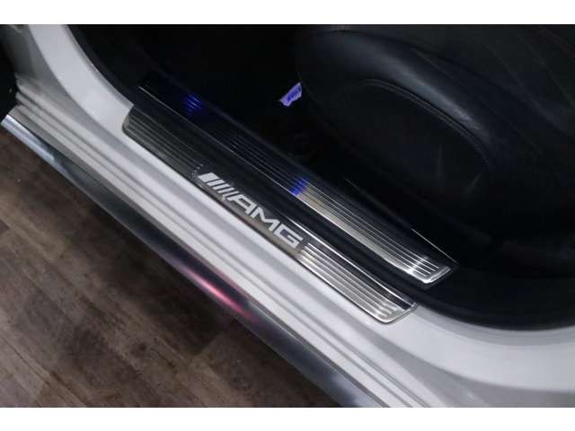 MERCEDES BENZ MERCEDES AMG S CLASS 2015 Image 31