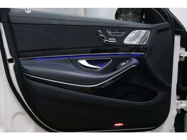 MERCEDES BENZ MERCEDES AMG S CLASS 2015 Image 31