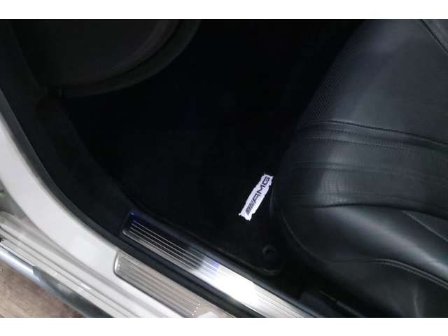 MERCEDES BENZ MERCEDES AMG S CLASS 2015 Image 31