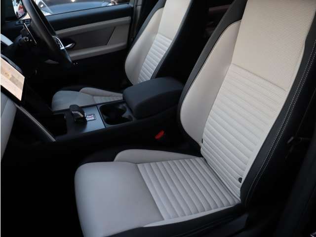 ROVER DISCOVERY SPOR 2024 Image 31