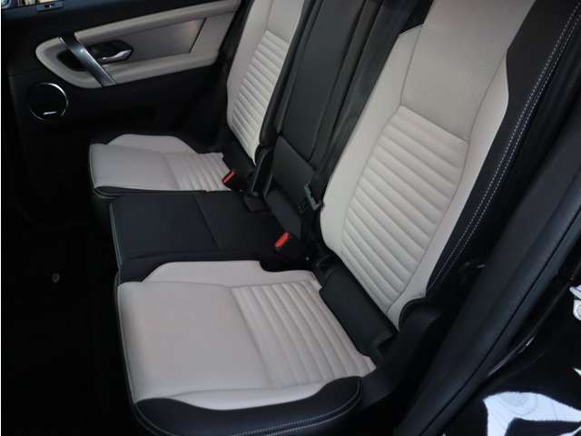 ROVER DISCOVERY SPOR 2024 Image 31