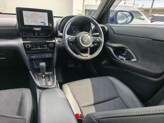 TOYOTA YARIS CROSS HYBRID 2024 Image 31