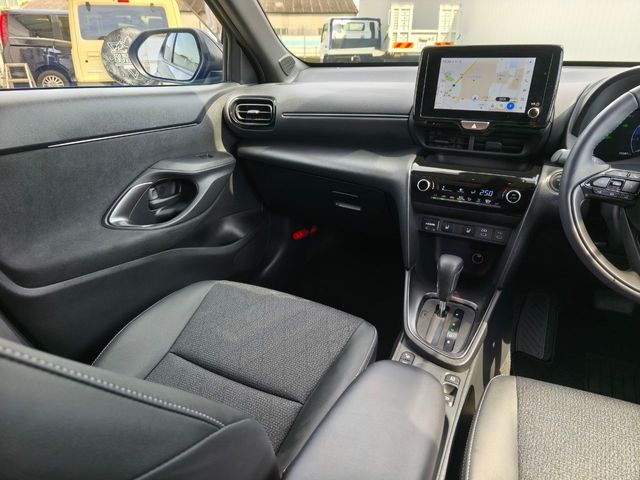 TOYOTA YARIS CROSS HYBRID 2024 Image 31