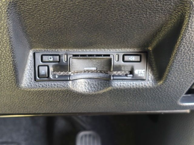 TOYOTA YARIS CROSS HYBRID 2024 Image 31