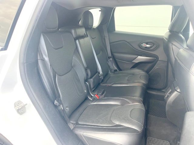 JEEP CHEROKEE 2021 Image 31