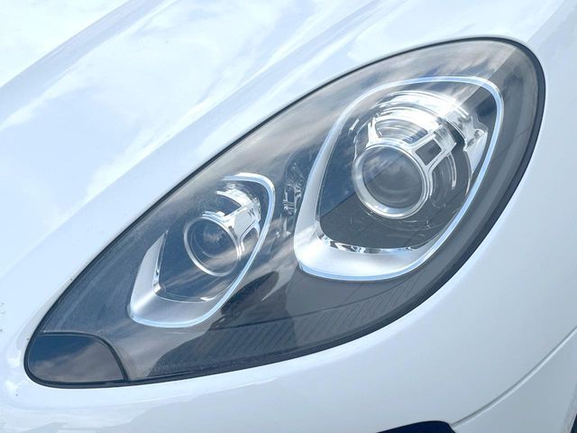 PORSCHE MACAN 2015 Image 31