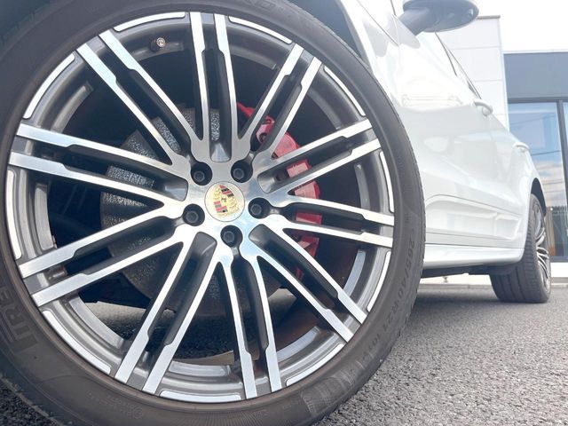 PORSCHE MACAN 2015 Image 31