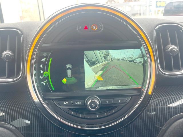 BMW MINI CROSSOVER 2018 Image 31