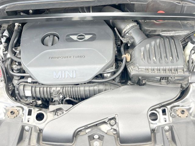 BMW MINI CROSSOVER 2018 Image 31