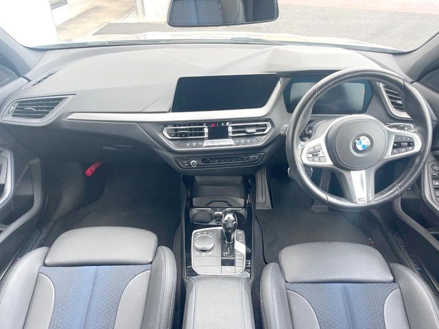 BMW 1SERIES 2021 Image 31